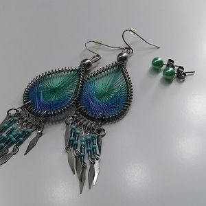 2/$15 Matching earring sets
